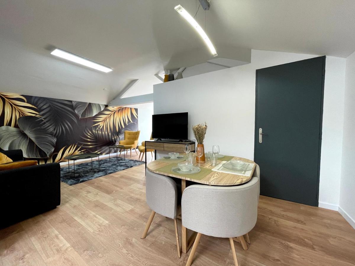 Apartamento Gite De La Fauvette Saintes Exterior foto
